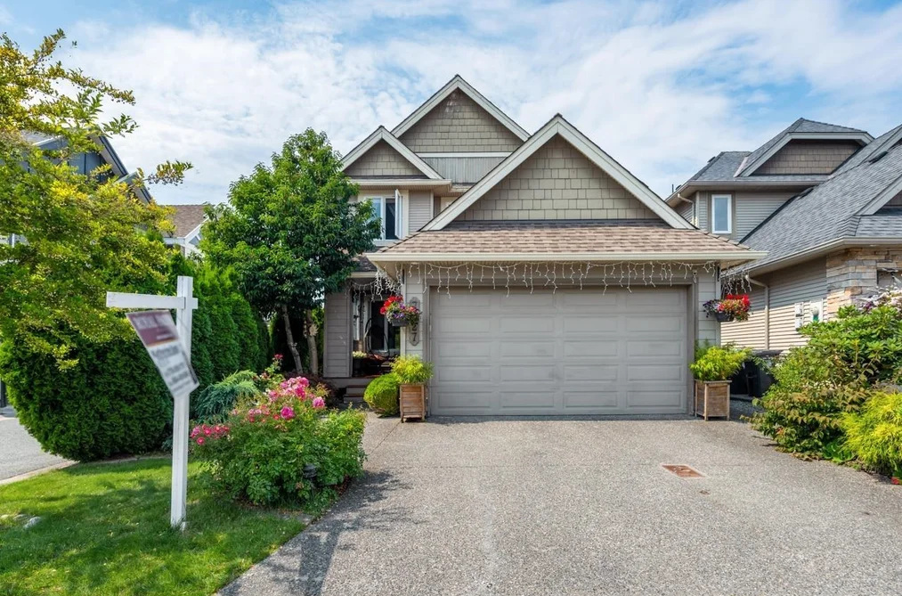 House for sale at 7227 199a Street Langley British Columbia - MLS: R3099563