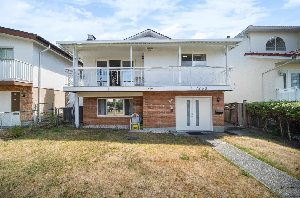 House for sale at 7238 Stirling Street Vancouver British Columbia - MLS: R3145201