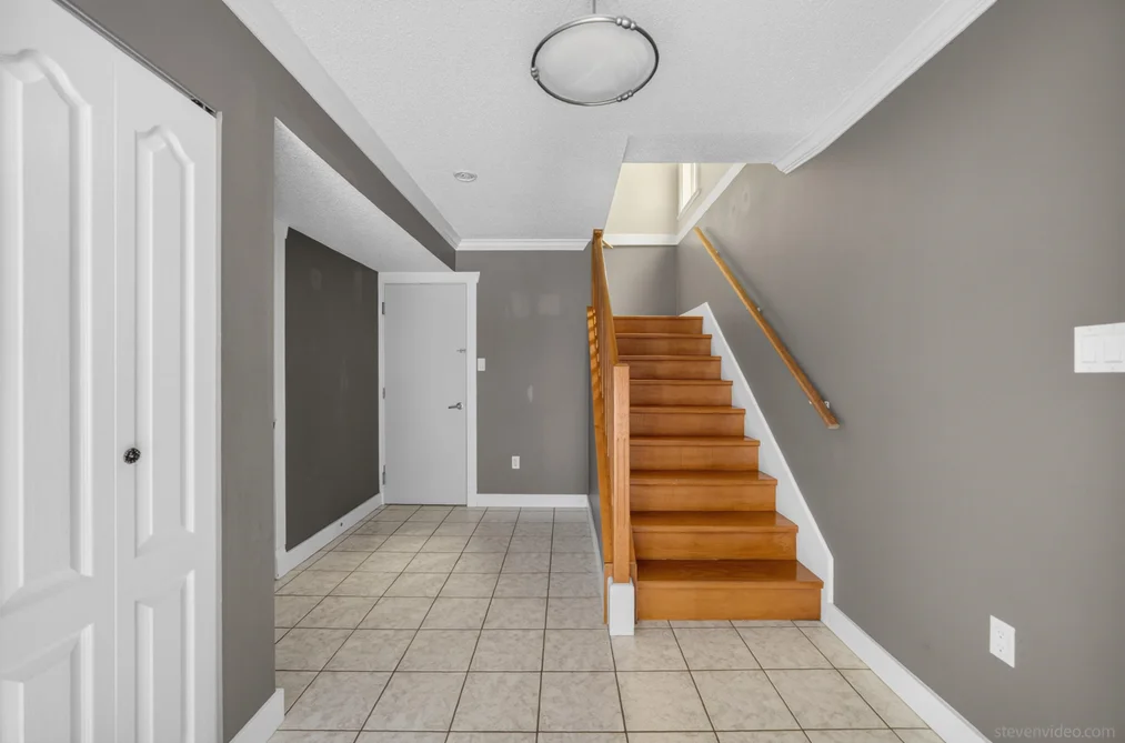 7240 2ND STREET, Burnaby BC V3N 3P8, Burnaby BC — Residential for Sale - Photo 2