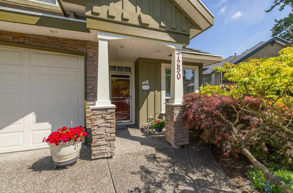 7250 147A STREET, Surrey BC V3S 7X6, Surrey BC — Residential for Sale - Photo 2
