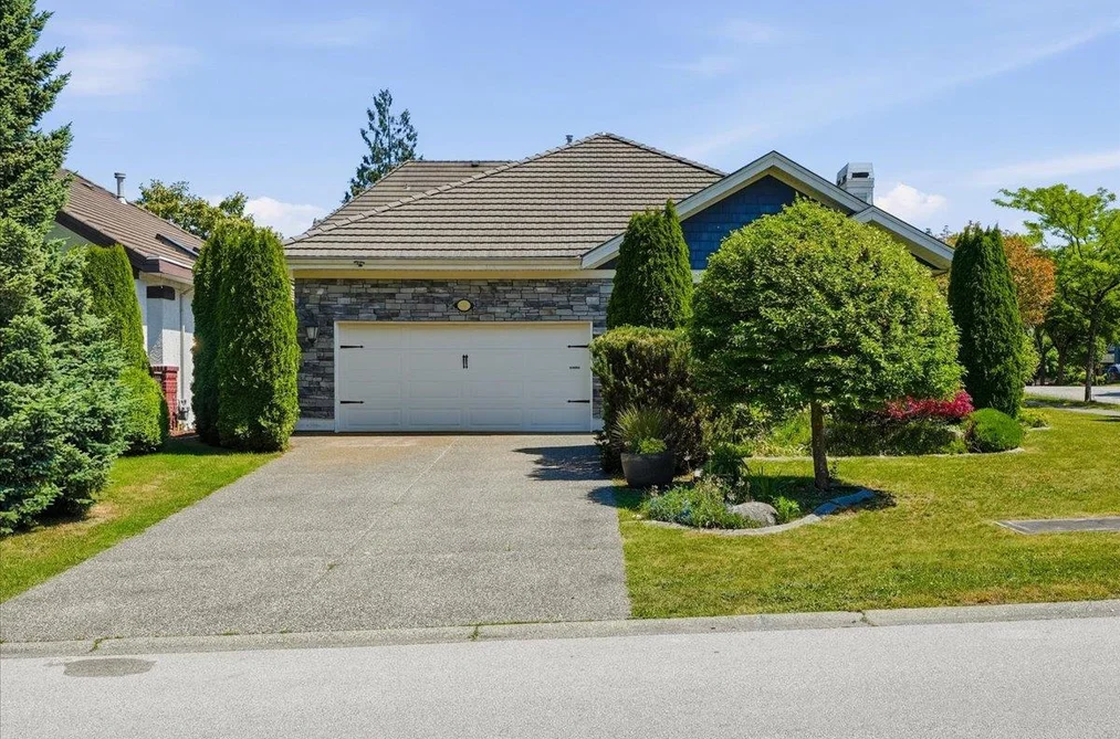 7258 146 STREET, Surrey BC V3S 8Z7, Surrey BC — Residential for Sale - Photo 2