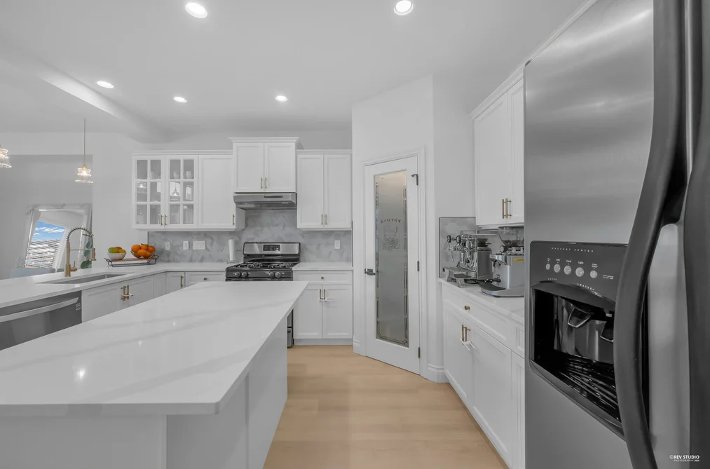 7260 197 STREET, Langley BC V2Y 3E6, Langley BC — Residential for Sale - Photo 3