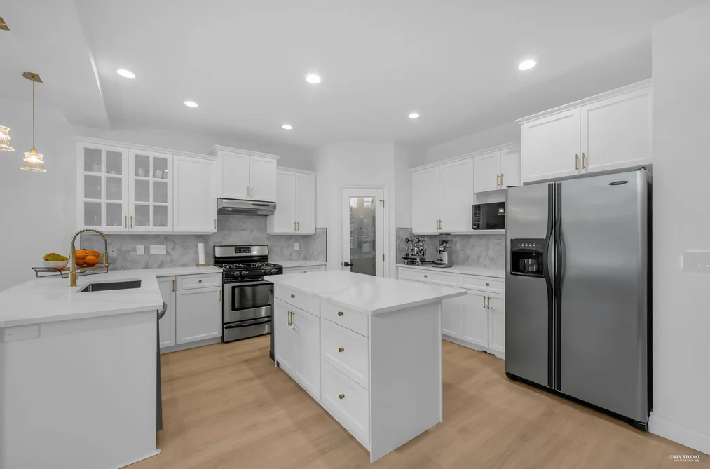 7260 197 STREET, Langley BC V2Y 3E6, Langley BC — Residential for Sale - Photo 4