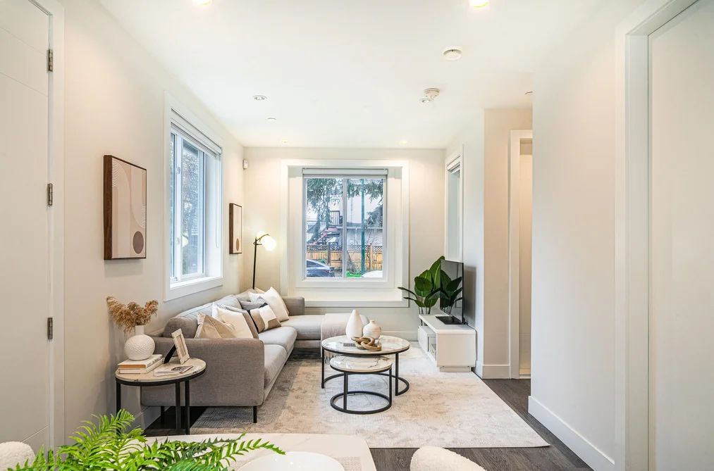 Half Duplex for sale at 7261 E Sherbrooke Street Vancouver British Columbia - MLS: R3104007
