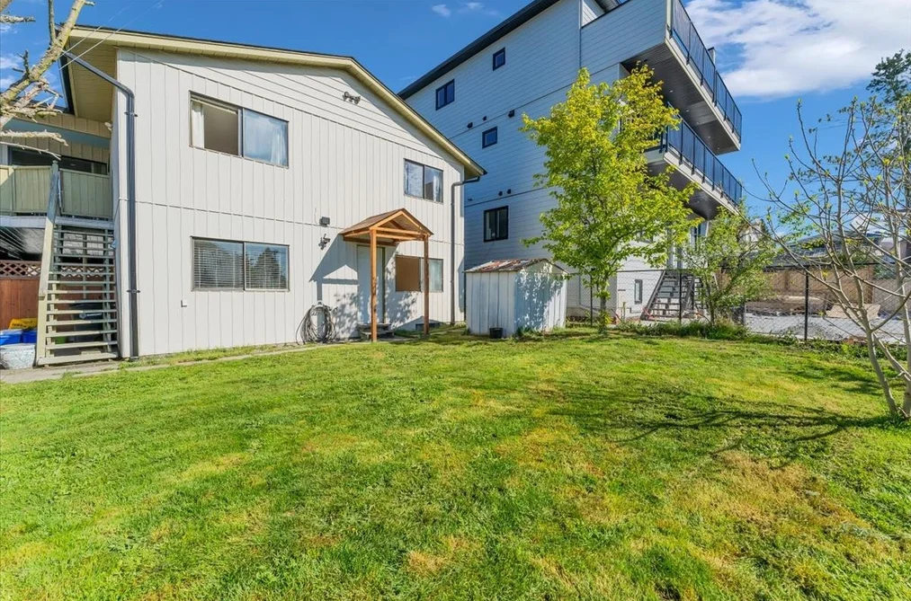 7266 17TH AVENUE, Burnaby BC V3N 1K9, Burnaby BC — Residential for Sale - Photo 2