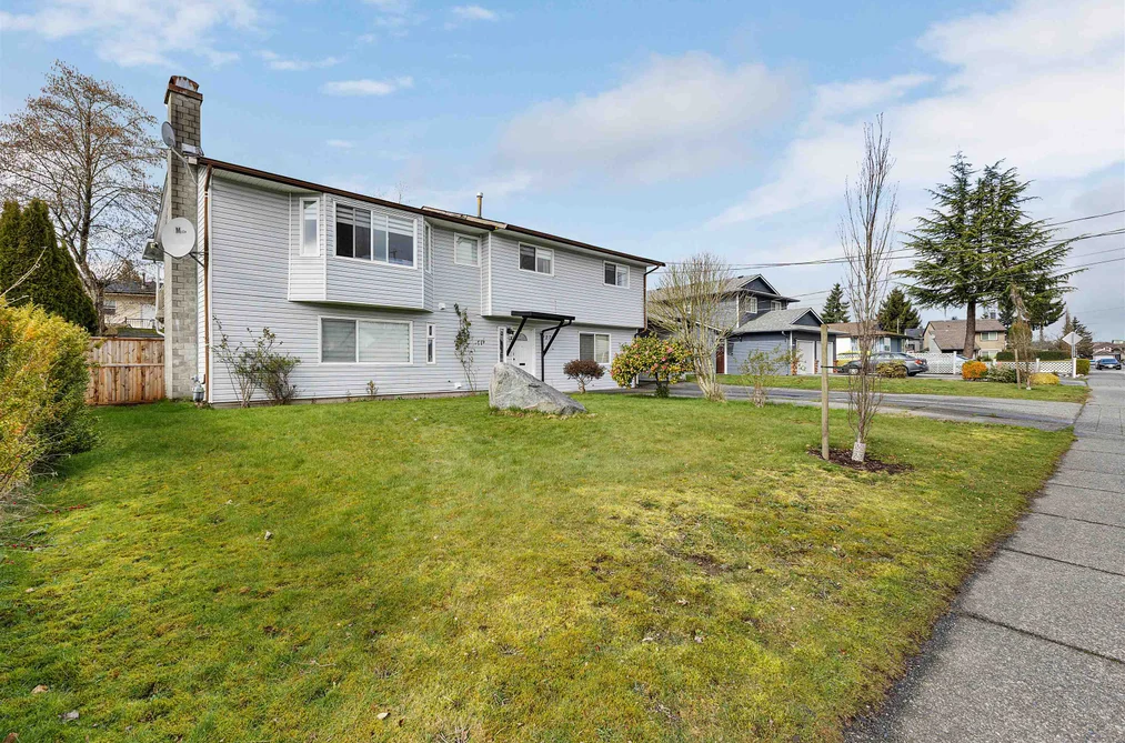House for sale at 7273 130 Street Surrey British Columbia - MLS: R3099820