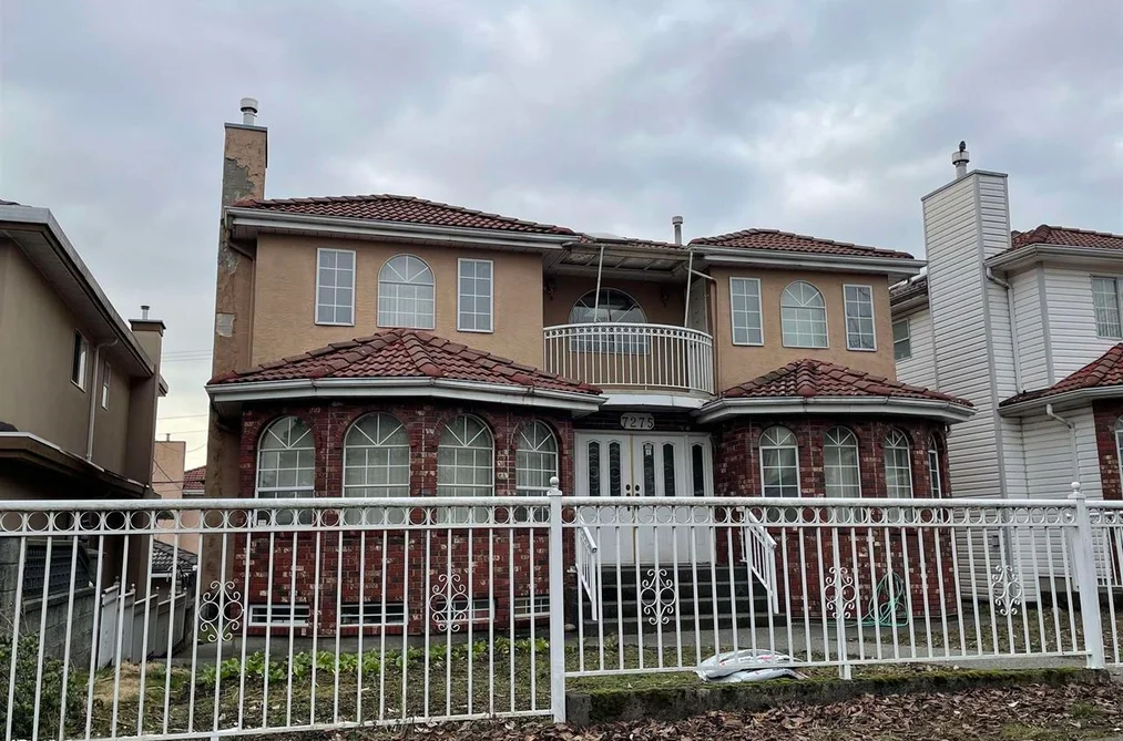House for sale at 7275 Victoria Drive Vancouver British Columbia - MLS: R3095279