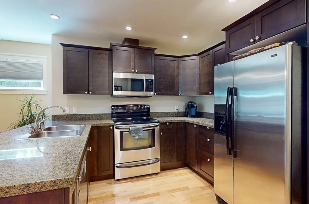 728 GIBSONS WAY, Gibsons BC V0N 1V9, Gibsons BC — Residential for Sale - Photo 6