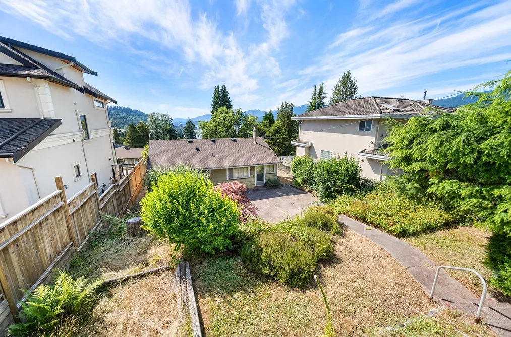 7280 BARNET ROAD, Burnaby BC V5A 1E2, Burnaby BC — Residential for Sale — Photo 18 of 19