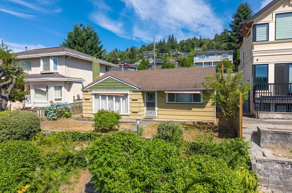 7280 BARNET ROAD, Burnaby BC V5A 1E2, Burnaby BC — Residential for Sale — Photo 6 of 19