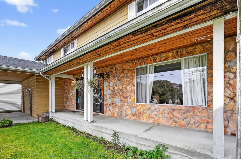 7290 11TH AVENUE, Burnaby BC V3N 2M8, Burnaby BC — Residential for Sale - Photo 2