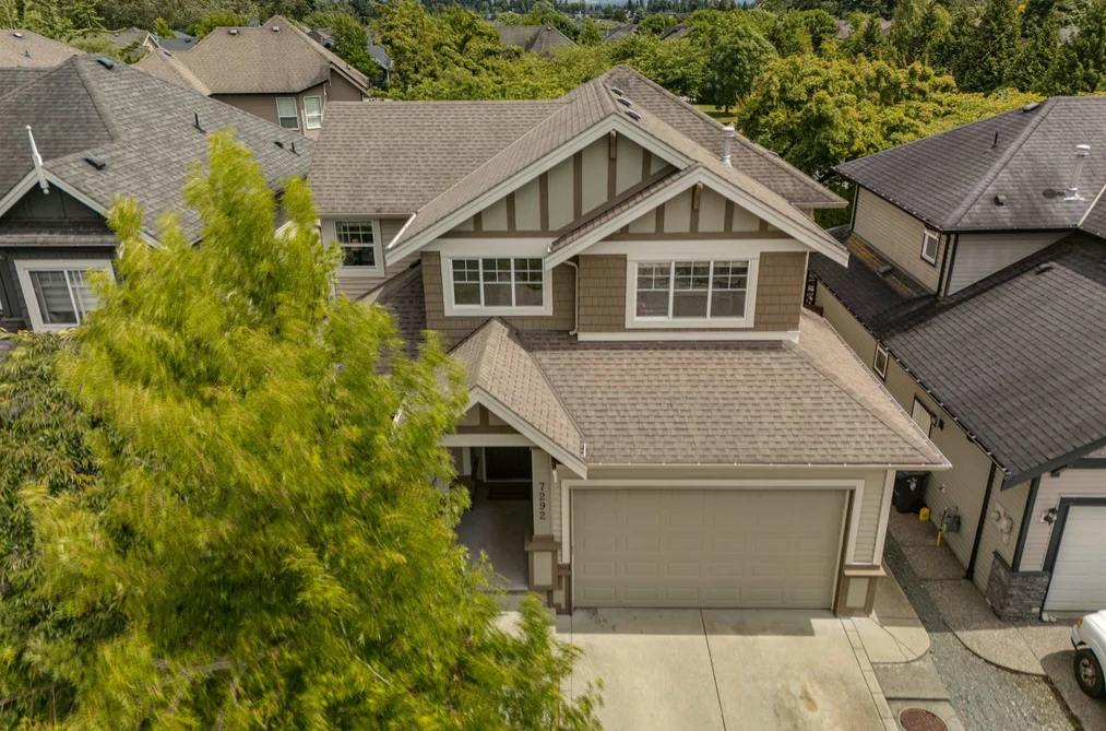 7292 196A STREET, Langley BC V2Y 3C5, Langley BC — Residential for Sale — Photo 2 of 39