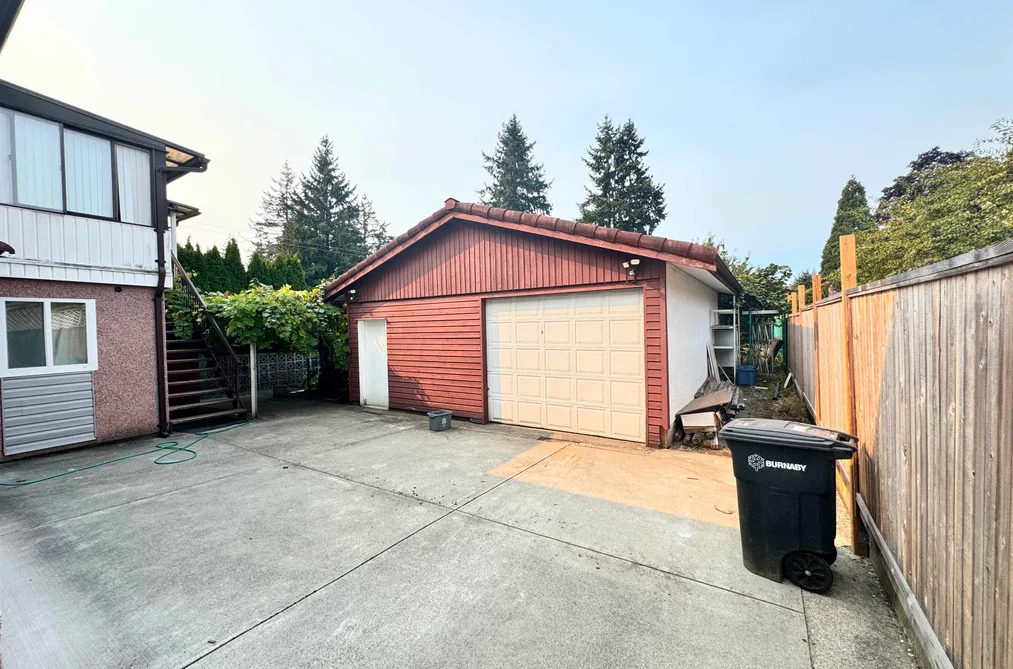 7295 SUSSEX AVENUE, Burnaby BC V5J 3V6, Burnaby BC — Residential for Sale - Photo 4
