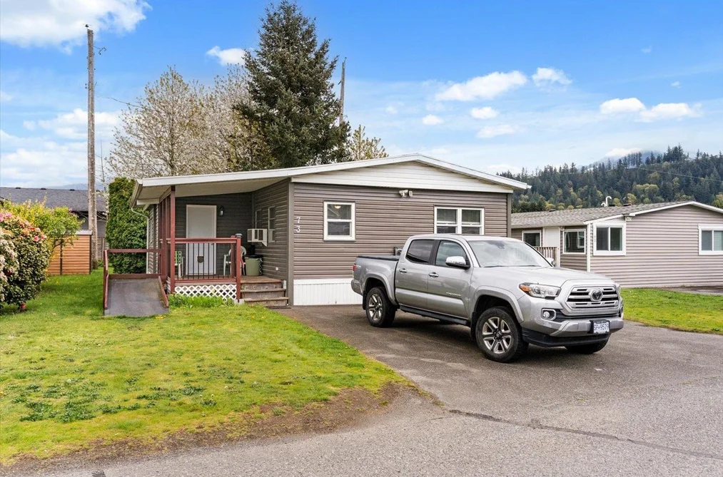 Manufactured Home for sale at 73 45640 Watson Road Chilliwack British Columbia - MLS: R3113430
