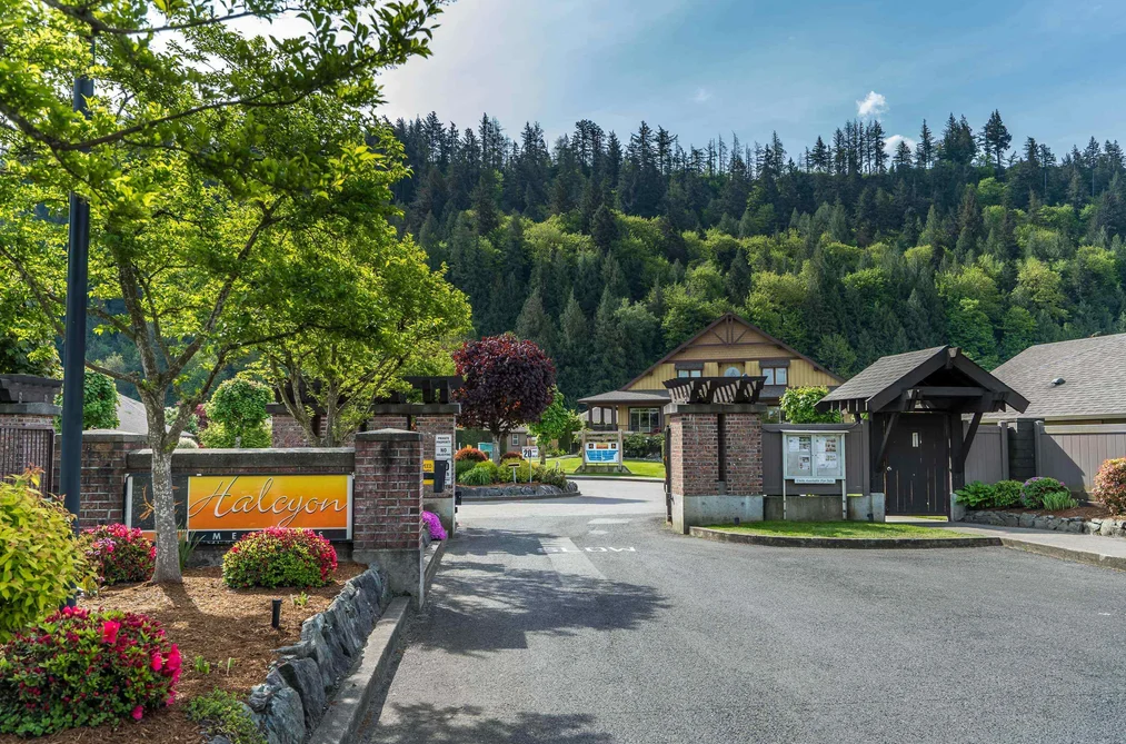 73 46000 THOMAS ROAD, Chilliwack BC V2R 5W6, Chilliwack BC — Residential for Sale - Photo 2