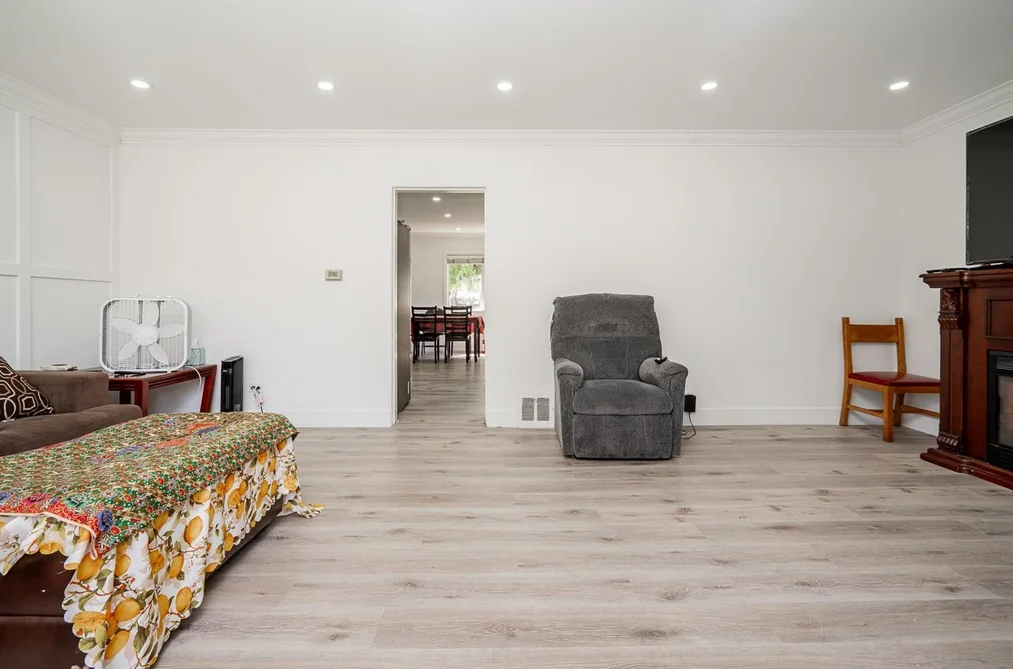 730 COLBORNE STREET, New Westminster BC V3L 2E2, New Westminster BC — Residential for Sale - Photo 2