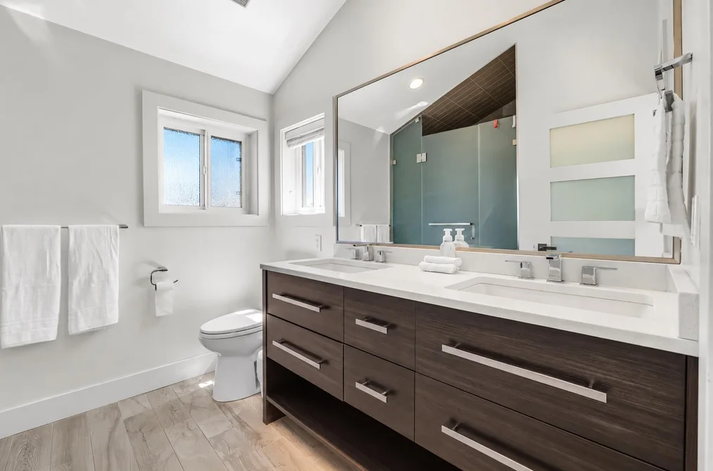 730 E 11TH AVENUE, Vancouver BC V5T 2E5, Vancouver BC — Residential for Sale — Photo 18 of 29