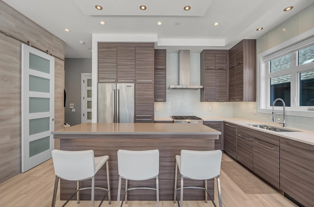 730 E 11TH AVENUE, Vancouver BC V5T 2E5, Vancouver BC — Residential for Sale — Photo 2 of 29