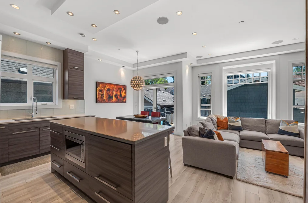 730 E 11TH AVENUE, Vancouver BC V5T 2E5, Vancouver BC — Residential for Sale — Photo 5 of 29