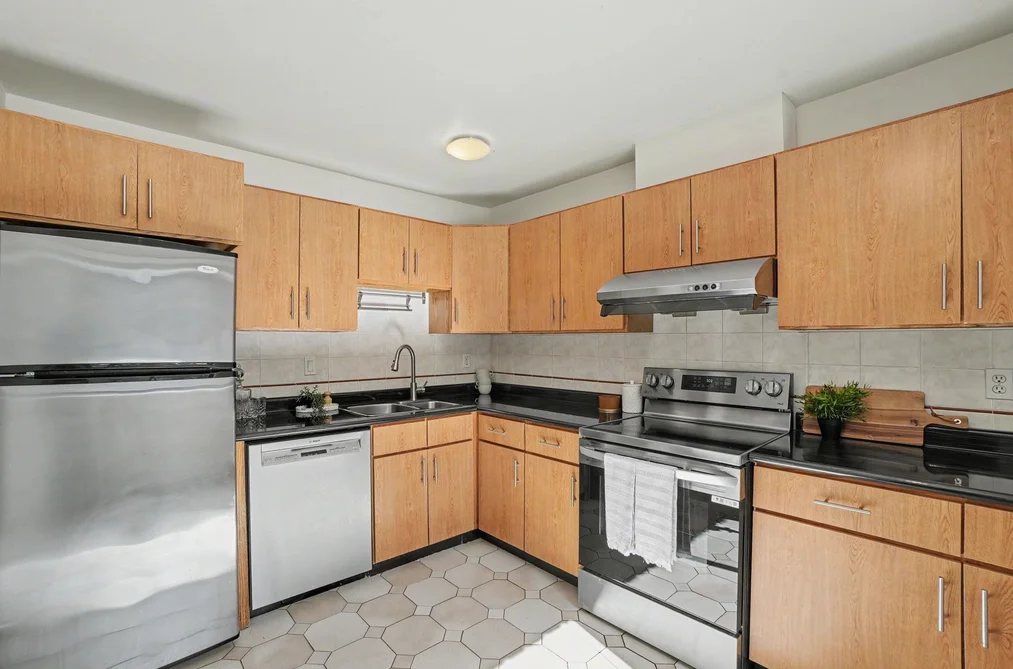 7305 CORONADO DRIVE, Burnaby BC V5A 1P9, Burnaby BC — Residential for Sale - Photo 3