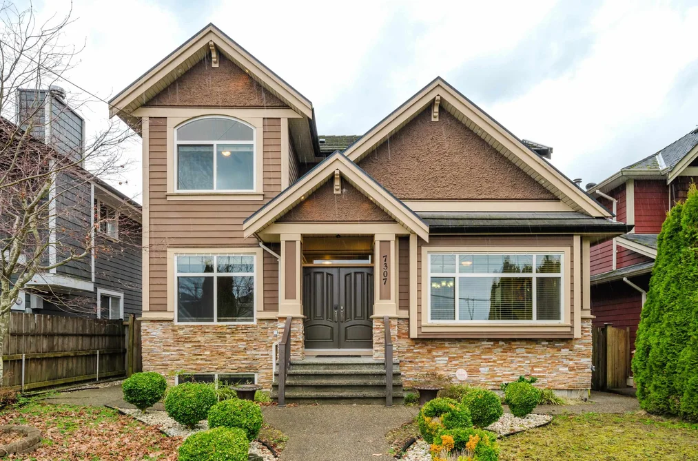 House for sale at 7307 2nd Street Burnaby British Columbia - MLS: R3154421