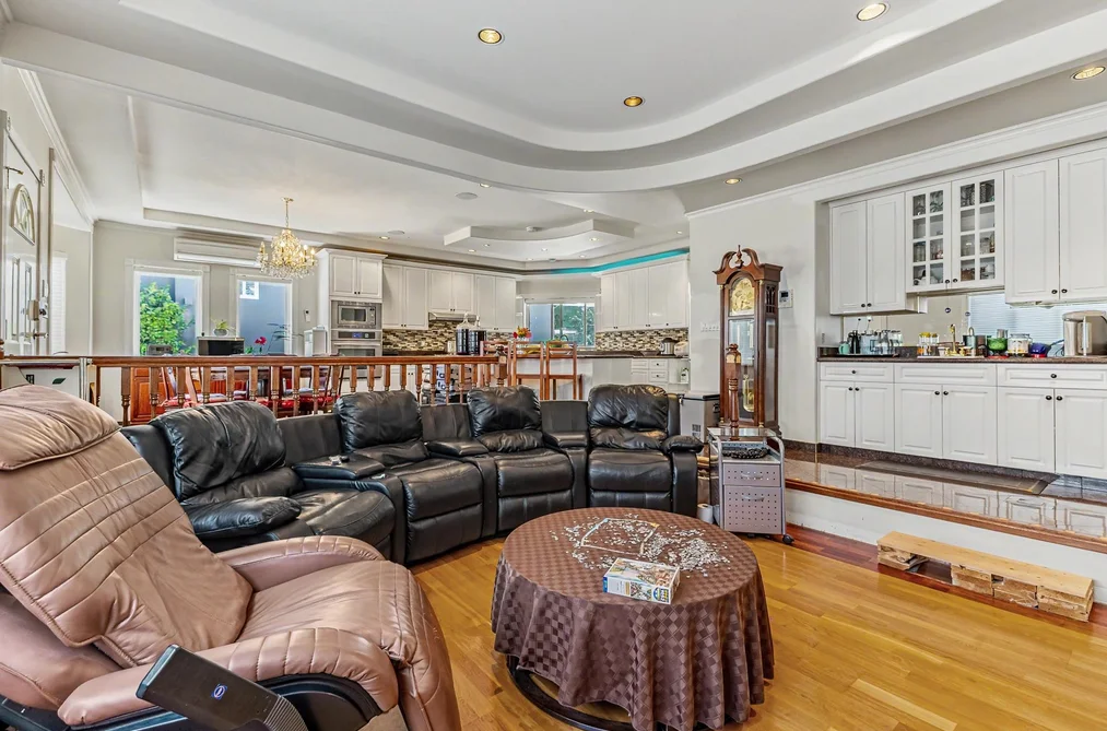 731 GATENSBURY STREET, Coquitlam BC V3J 5H3, Coquitlam BC — Residential for Sale — Photo 14 of 31