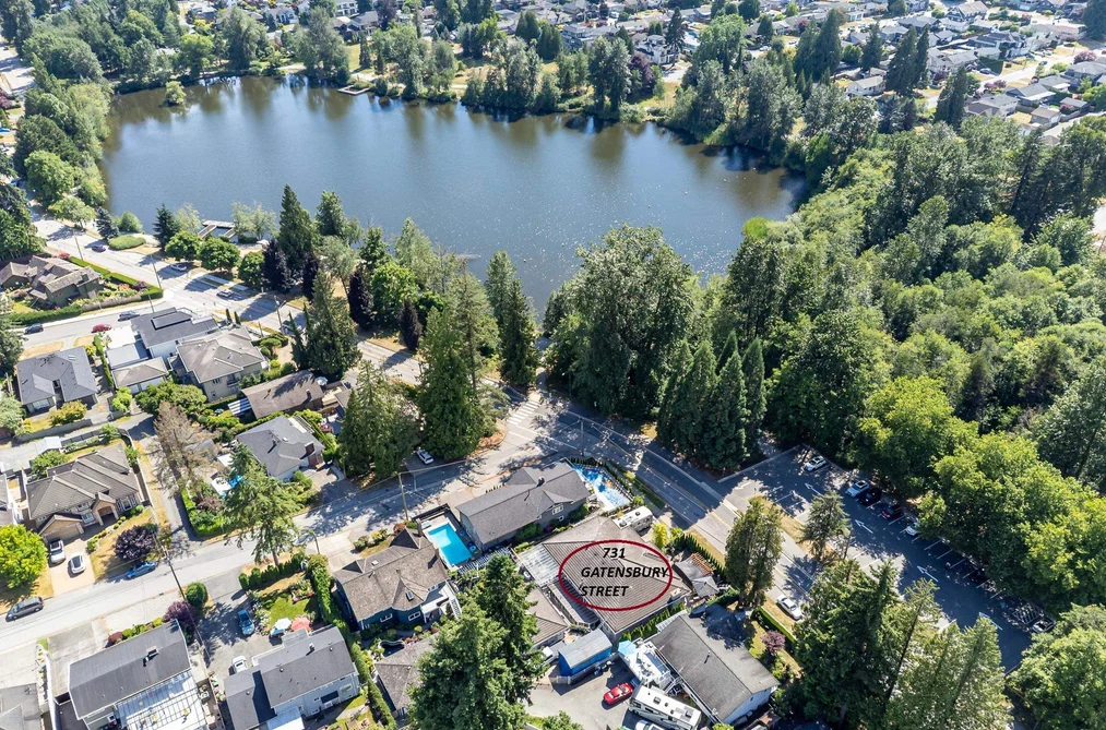 731 GATENSBURY STREET, Coquitlam BC V3J 5H3, Coquitlam BC — Residential for Sale — Photo 2 of 31