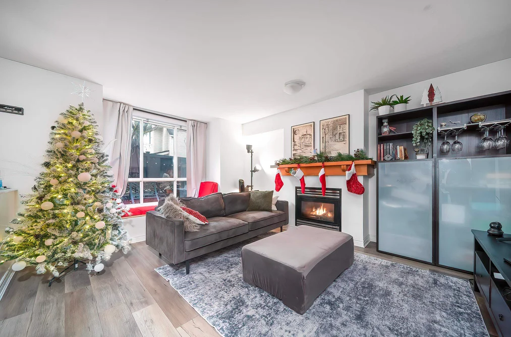 Townhouse for sale at 7313 Magnolia Terrace Burnaby British Columbia - MLS: R3097924
