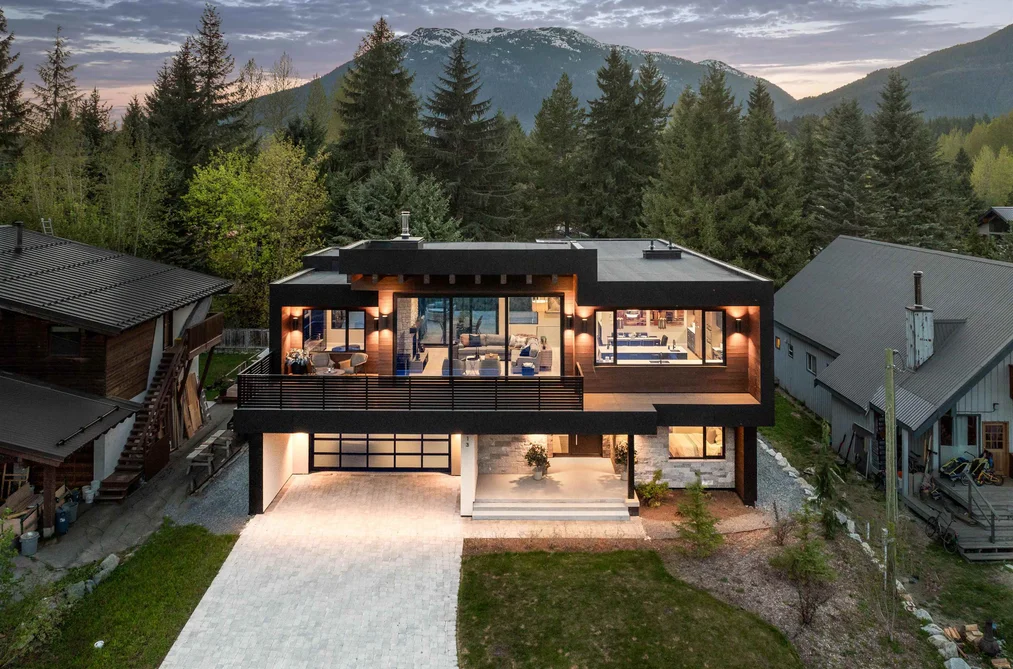 7313 TONI SAILER LANE, Whistler BC V8E 0E3, Whistler BC — Residential for Sale - Photo 2