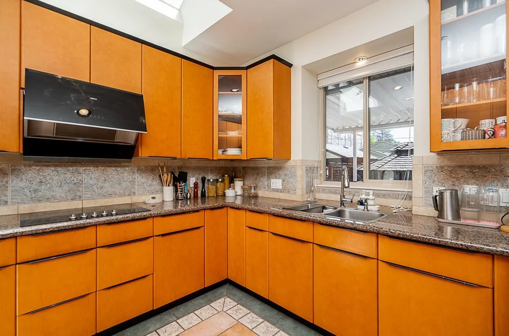 732 W 26TH AVENUE, Vancouver BC V5Z 2E8, Vancouver BC — Residential for Sale — Photo 8 of 39