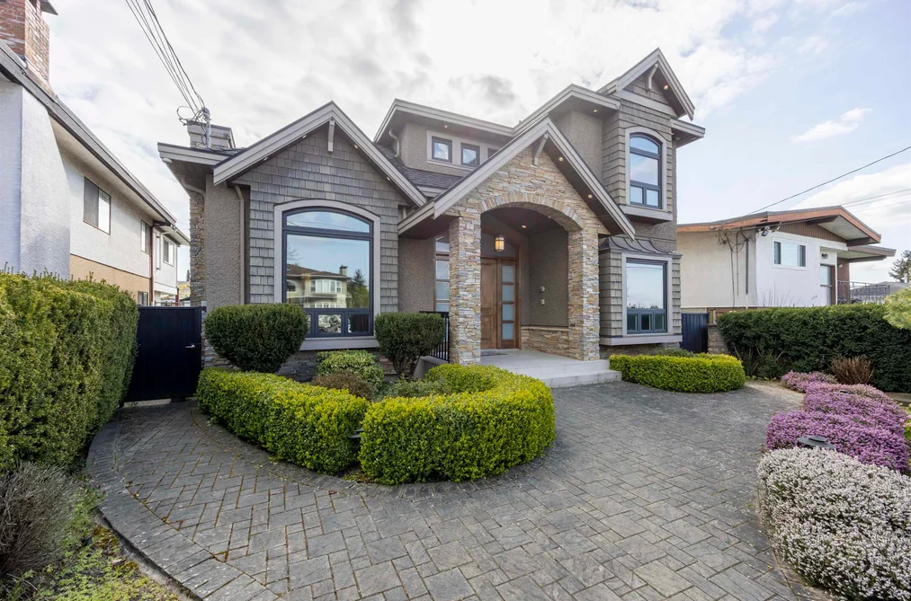 House for sale at 7320 Dow Avenue Burnaby British Columbia - MLS: R3113830