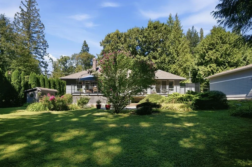 House for sale at 7321 Redrooffs Road Sechelt British Columbia - MLS: R3160324