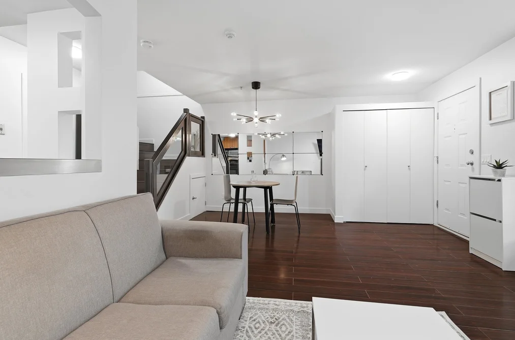 7327 MAGNOLIA TERRACE, Burnaby BC V5E 4M3, Burnaby BC — Residential for Sale - Photo 3