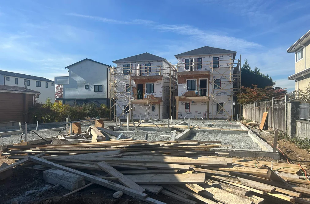 7337 Dow Ave Unit 3, Burnaby, BC - MLS: R3167530