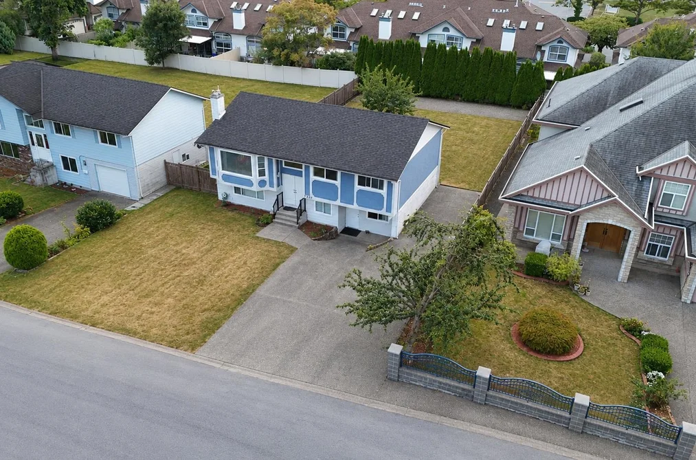 7339 122A Street, Surrey, BC - MLS: R3161859 - Photo 2 7339 122A Street, Surrey, BC - MLS: R3161859 - Photo 2