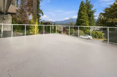 734 Carleton Dr, Port Moody, BC - MLS: R3166555