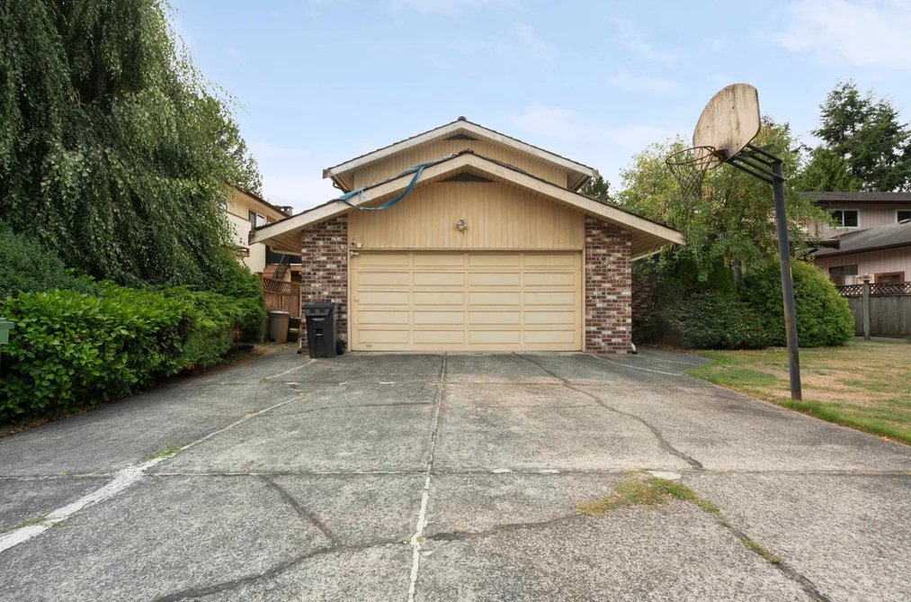 House for sale at 7340 Schaefer Avenue Richmond British Columbia - MLS: R3154272