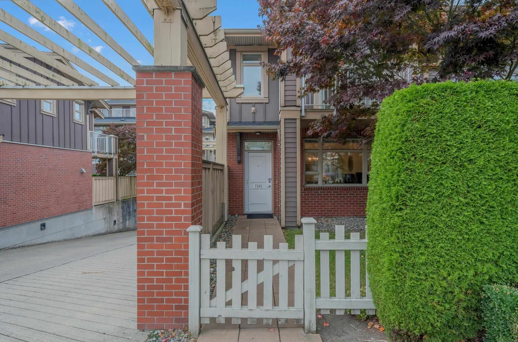 7345 Macpherson Avenue, Burnaby, BC - Townhouse for Sale - Photo 26 of 37
