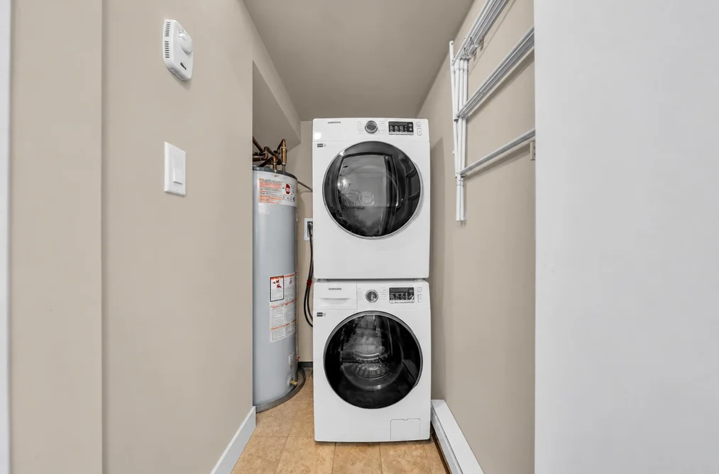 7345 Macpherson Avenue, Burnaby, BC - Townhouse for Sale - Photo 36 of 37