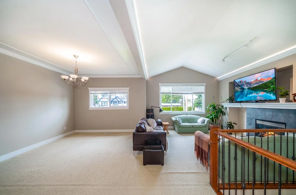 735 SCHOOLHOUSE STREET, Coquitlam BC V3J 5S1, Coquitlam BC — Residential for Sale - Photo 3