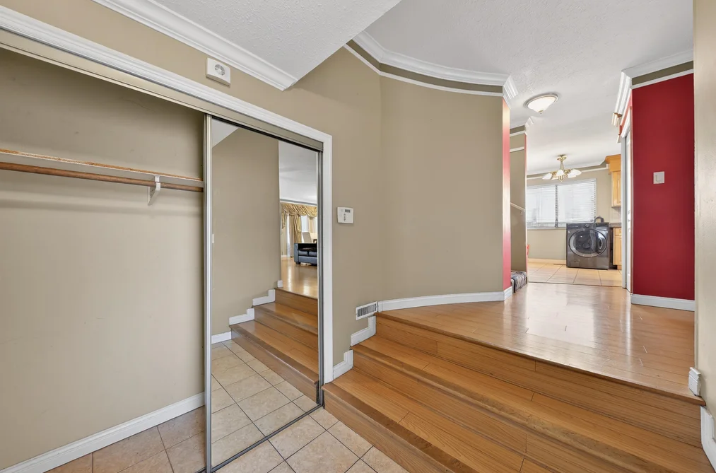 7351 141A STREET, Surrey BC V3W 7L3, Surrey BC — Residential for Sale - Photo 3