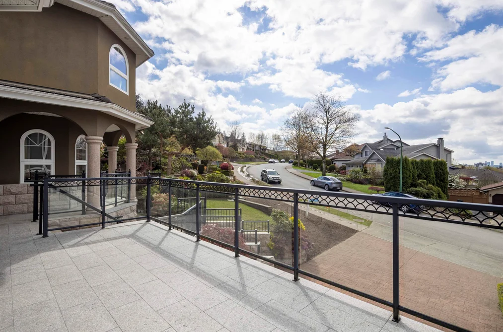 7353 UNION STREET, Burnaby BC V5A 1J1, Burnaby BC — Residential for Sale - Photo 2