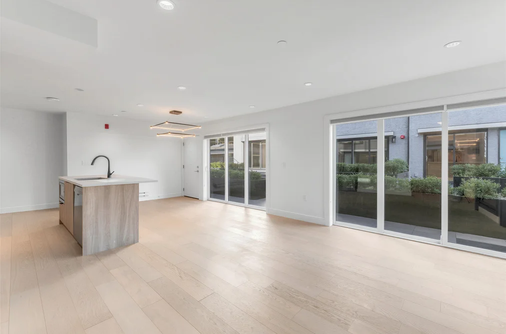 7357 OAK STREET, Vancouver BC V6P 1V9, Vancouver BC — Residential for Sale - Photo 3