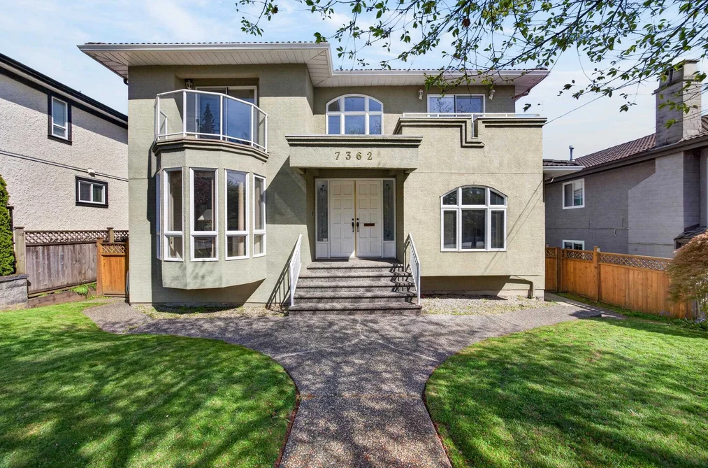 House for sale at 7362 Waverley Avenue Burnaby British Columbia - MLS: R3116639