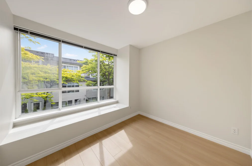 7363 MAGNOLIA TERRACE, Burnaby, BC — Residential for Sale — Photo 30 of 40
