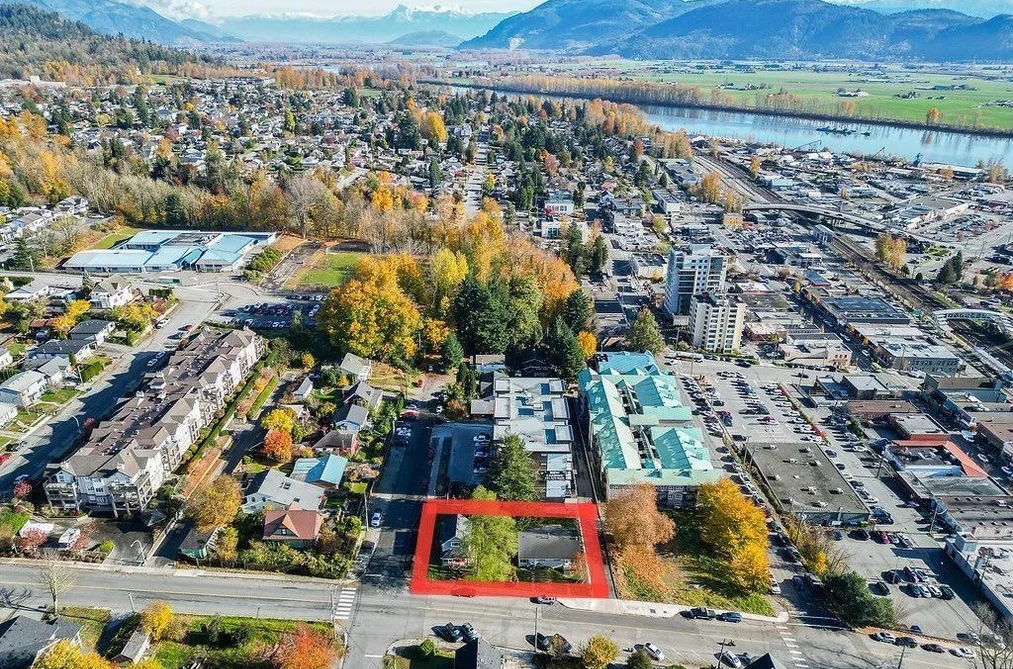 Duplex for sale at 7380 James Street Mission British Columbia - MLS: R3064663