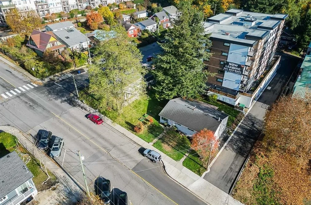 7380 JAMES STREET, Mission BC V2V 3V6, Mission BC — Residential Income for Sale - Photo 2