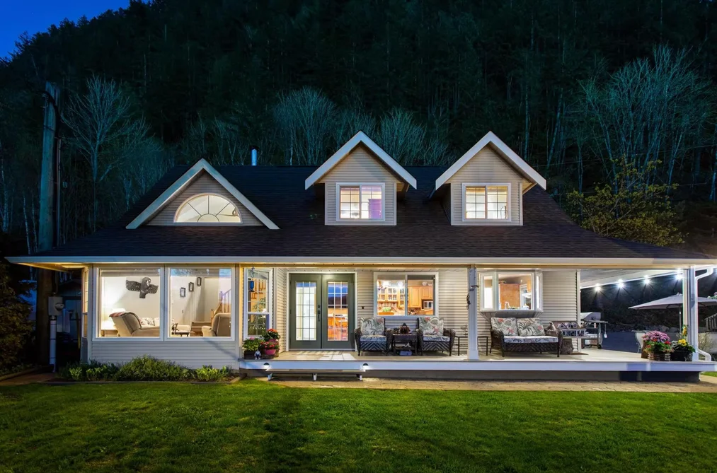 House for sale at 7388 Rockwell Place Harrison Hot Springs British Columbia - MLS: R3144729