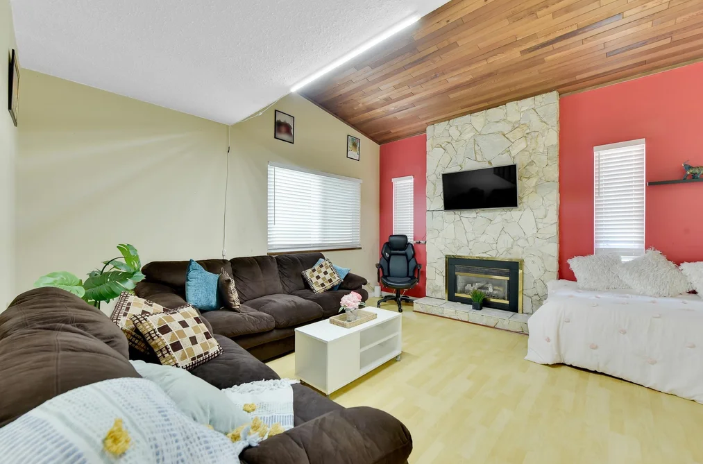 7390 129 STREET, Surrey BC V3W 7B8, Surrey BC — Residential for Sale - Photo 3