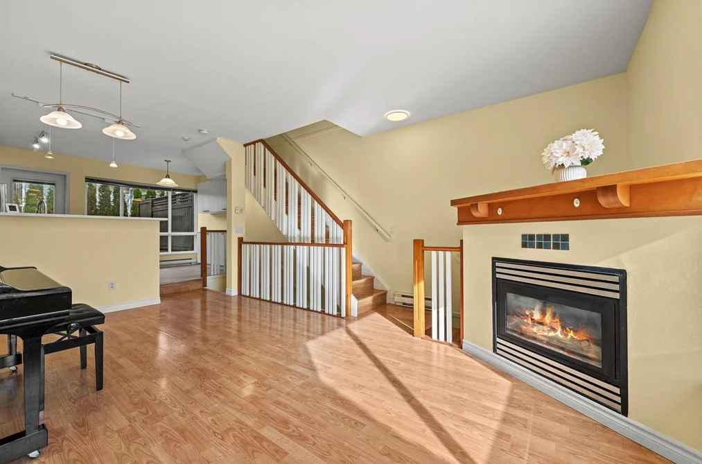 7393 MAGNOLIA TERRACE, Burnaby BC V5E 4M3, Burnaby BC — Residential for Sale - Photo 6